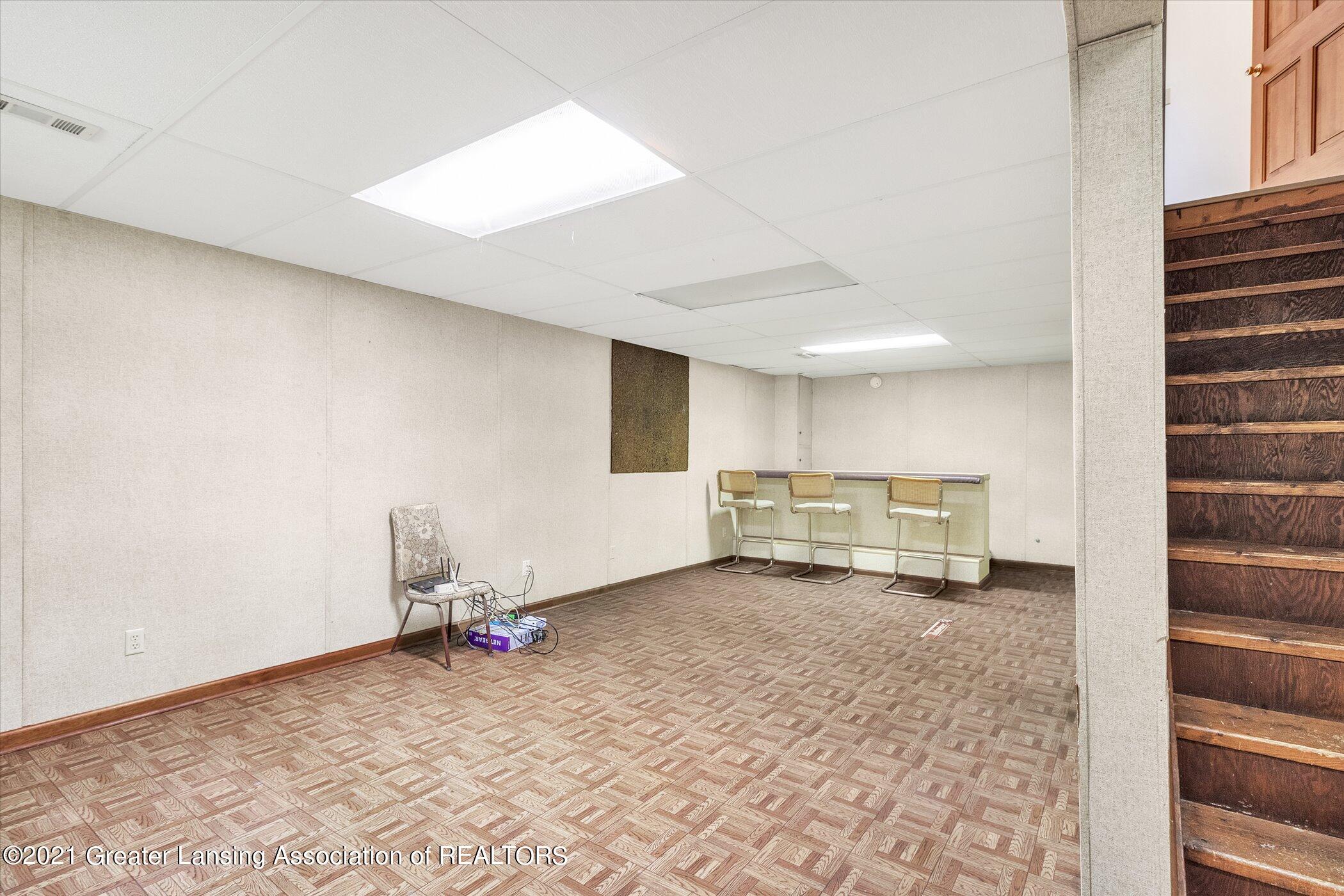 8927 Coleman Road Haslett, MI 48840 - Photo 33 of 43 33-8927-Coleman-Rd-WindowStill-Real-Esta