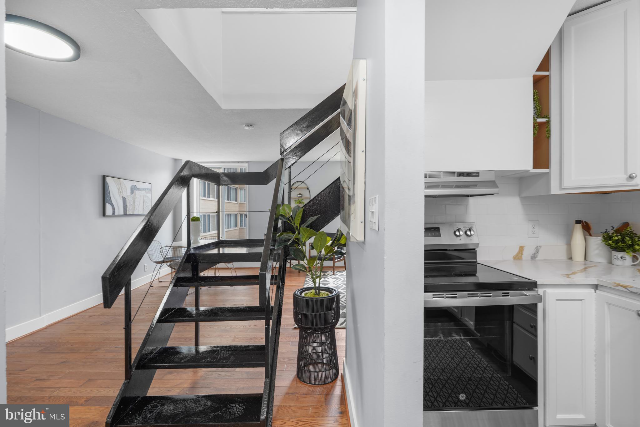 1800 R Street Northwest, Unit 206 Washington, DC 20009 - Photo 15 of 31 Gallery Image 15
