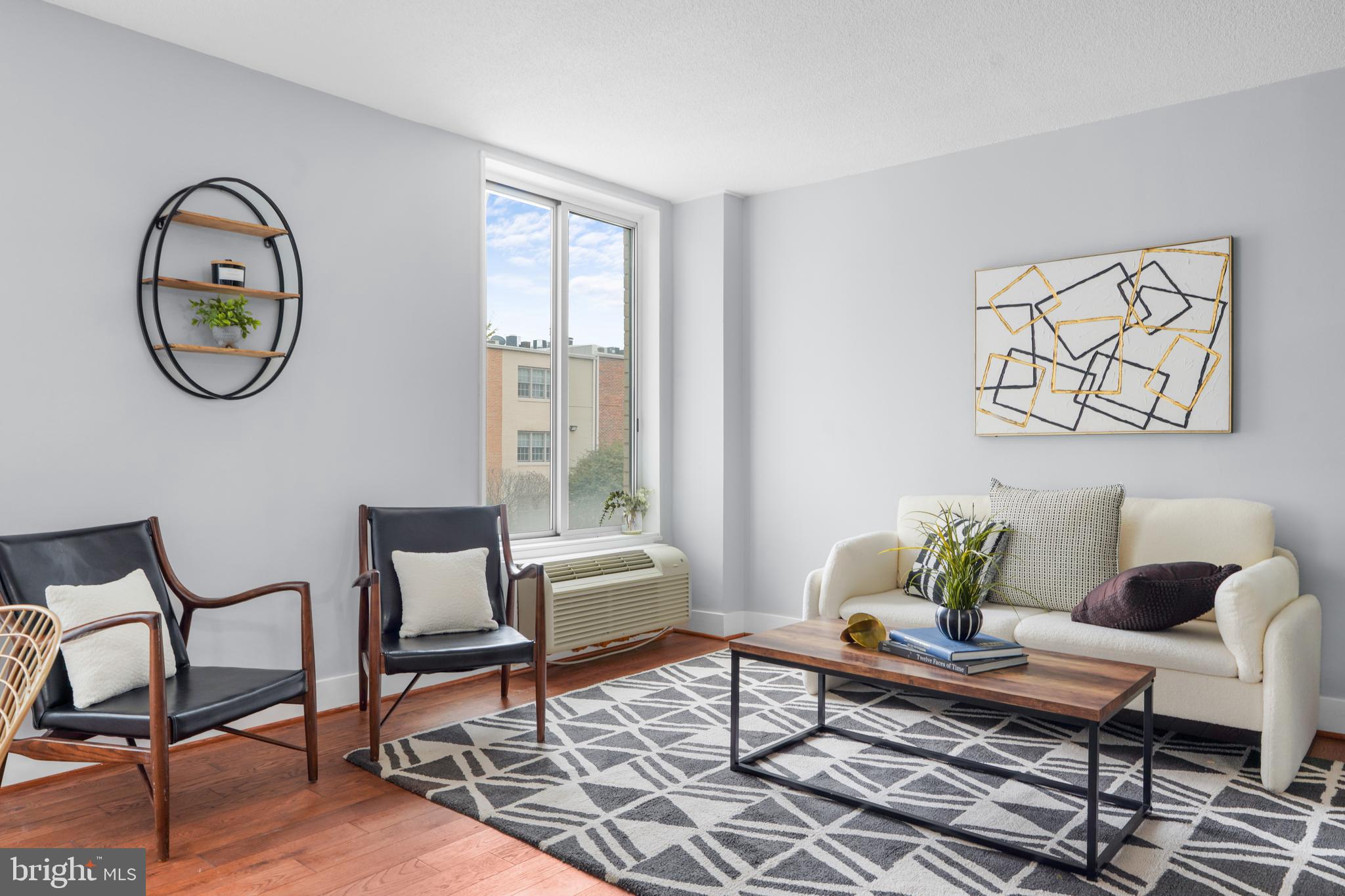 1800 R Street Northwest, Unit 206 Washington, DC 20009 - Photo 5 of 31 Gallery Image 5