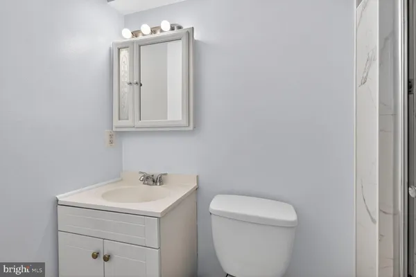 $3,400 | 2218 16th Street Northeast, Washington, DC 20018