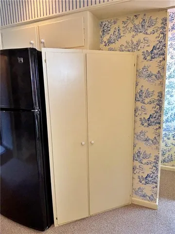 $189,900 | 610 South Woodland Street, Pittsburg, KS 66762