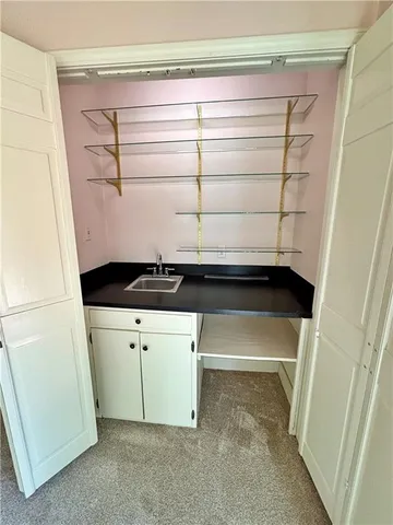 $189,900 | 610 South Woodland Street, Pittsburg, KS 66762