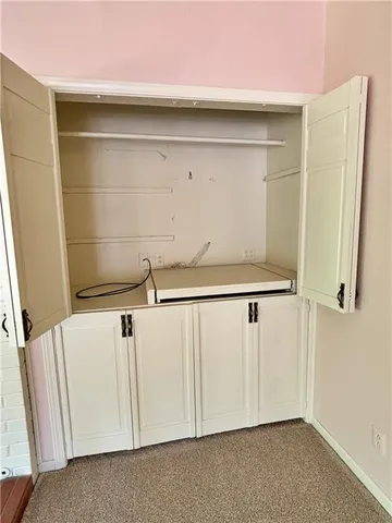 $189,900 | 610 South Woodland Street, Pittsburg, KS 66762