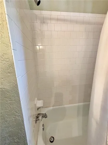 $189,900 | 610 South Woodland Street, Pittsburg, KS 66762