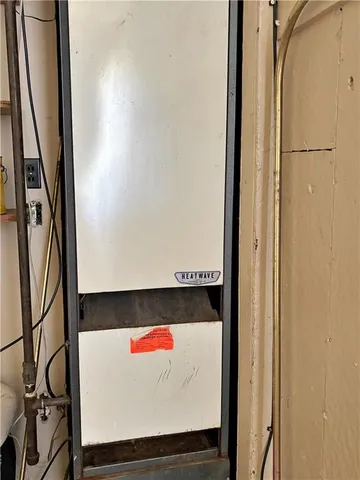 $189,900 | 610 South Woodland Street, Pittsburg, KS 66762