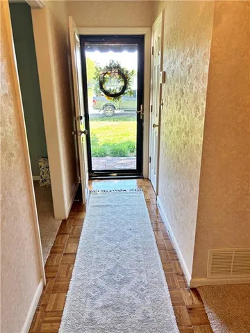 $189,900 | 610 South Woodland Street, Pittsburg, KS 66762