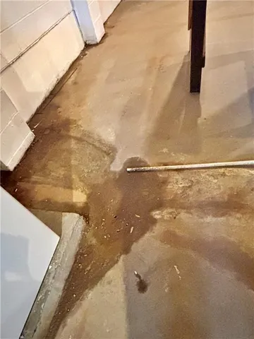 $189,900 | 610 South Woodland Street, Pittsburg, KS 66762