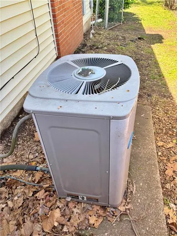 $189,900 | 610 South Woodland Street, Pittsburg, KS 66762