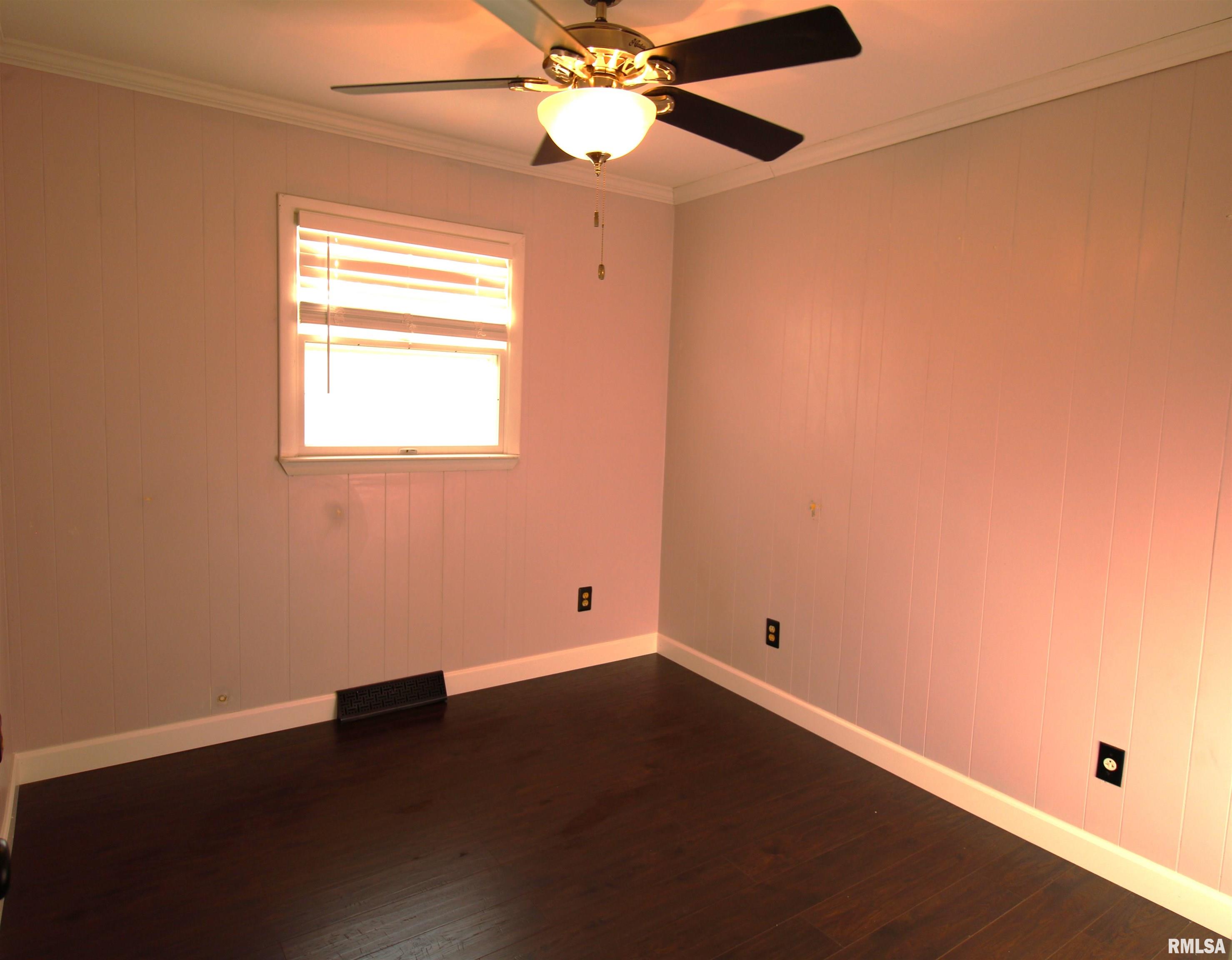 6201 Landmark Road Iuka, IL 62849 - Photo 24 of 47
