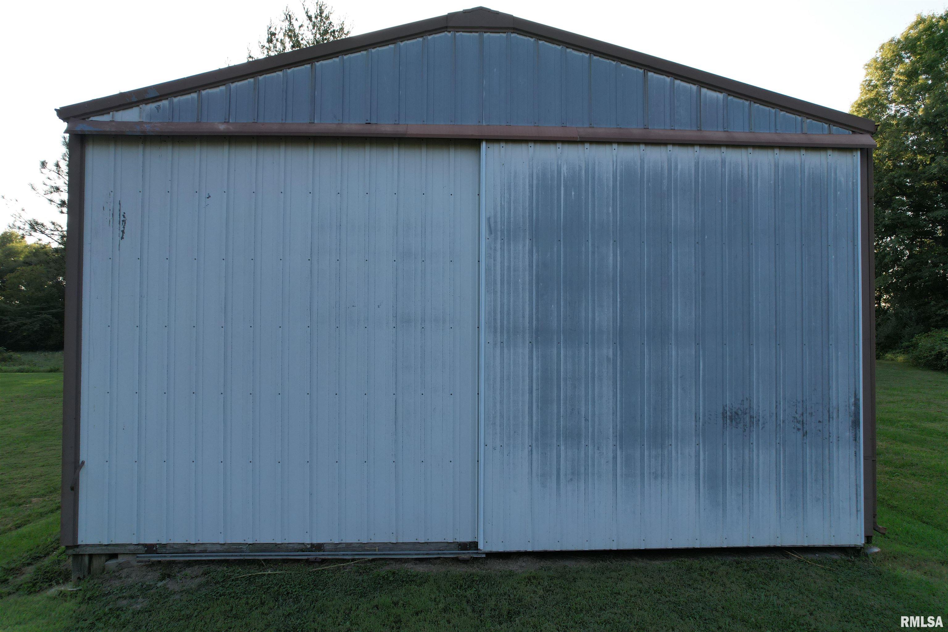 6201 Landmark Road Iuka, IL 62849 - Photo 35 of 47