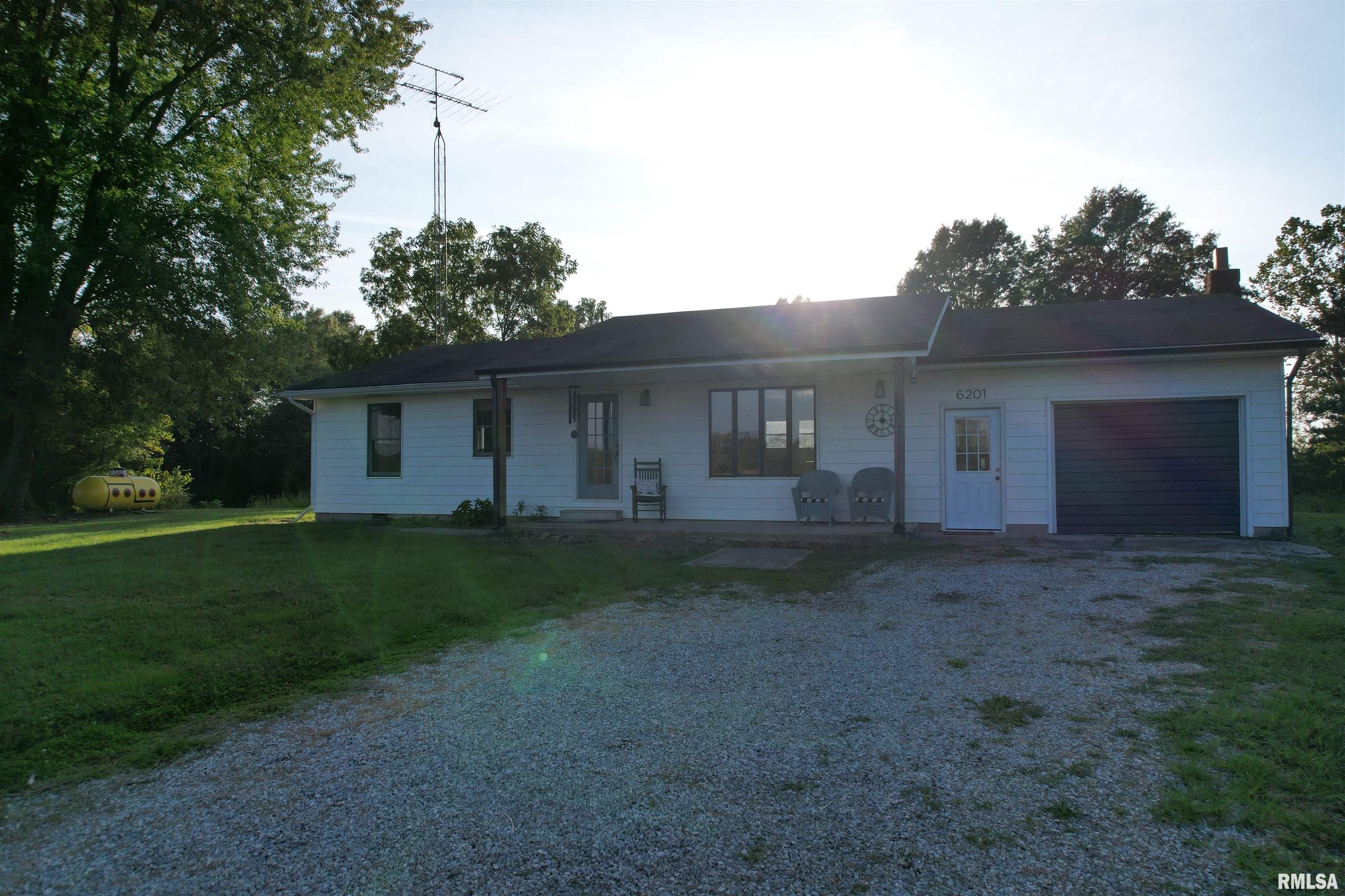6201 Landmark Road Iuka, IL 62849 - Photo 44 of 47