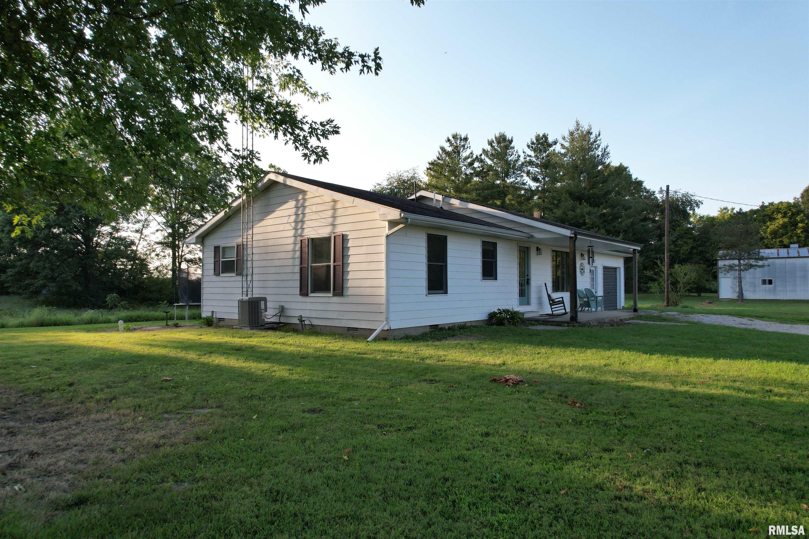 6201 Landmark Road Iuka, IL 62849 - Photo 46 of 47