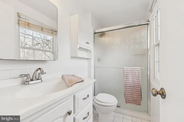 $885,000 | 13140 Madonna Lane, Fairfax, VA 22033