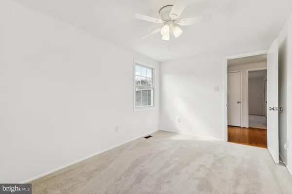 $885,000 | 13140 Madonna Lane, Fairfax, VA 22033