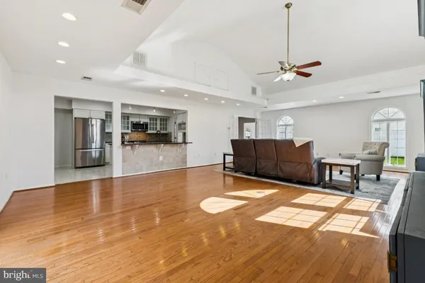 $885,000 | 13140 Madonna Lane, Fairfax, VA 22033