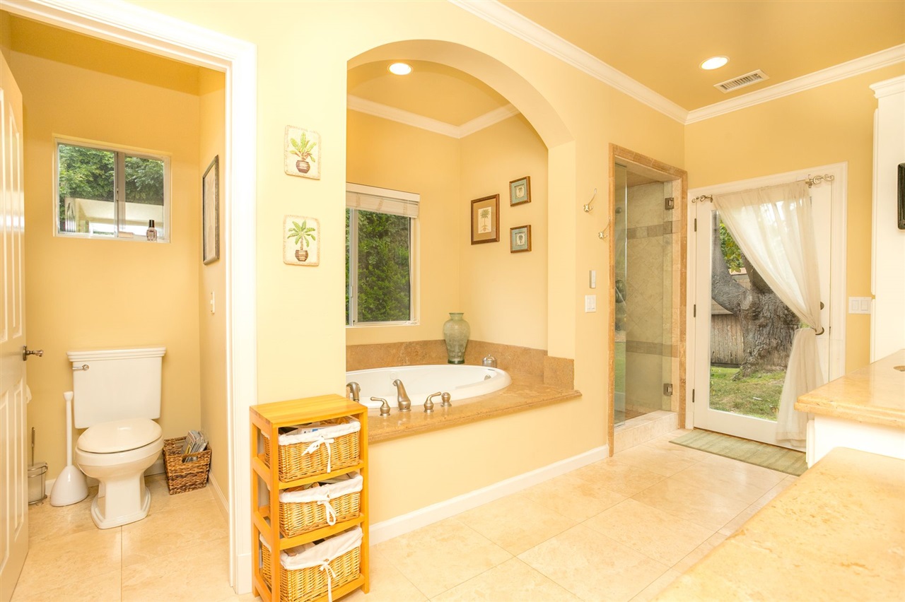 1815 Rockhoff Road Escondido, CA 92026 - Photo 11 of 25