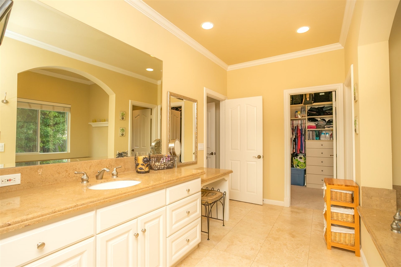 1815 Rockhoff Road Escondido, CA 92026 - Photo 13 of 25