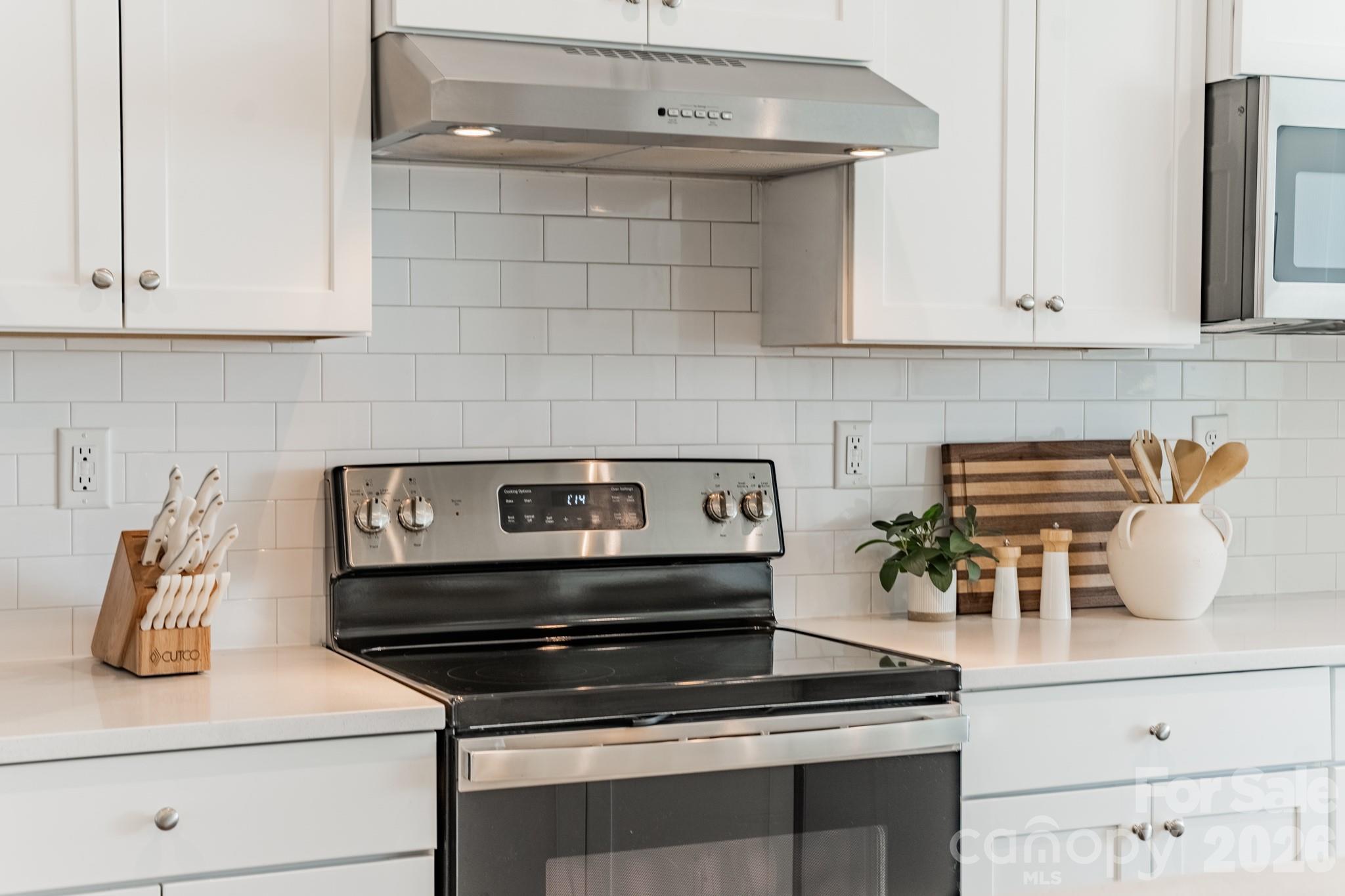 963 Portrush Lane Tega Cay, SC 29708 - Photo 12 of 46