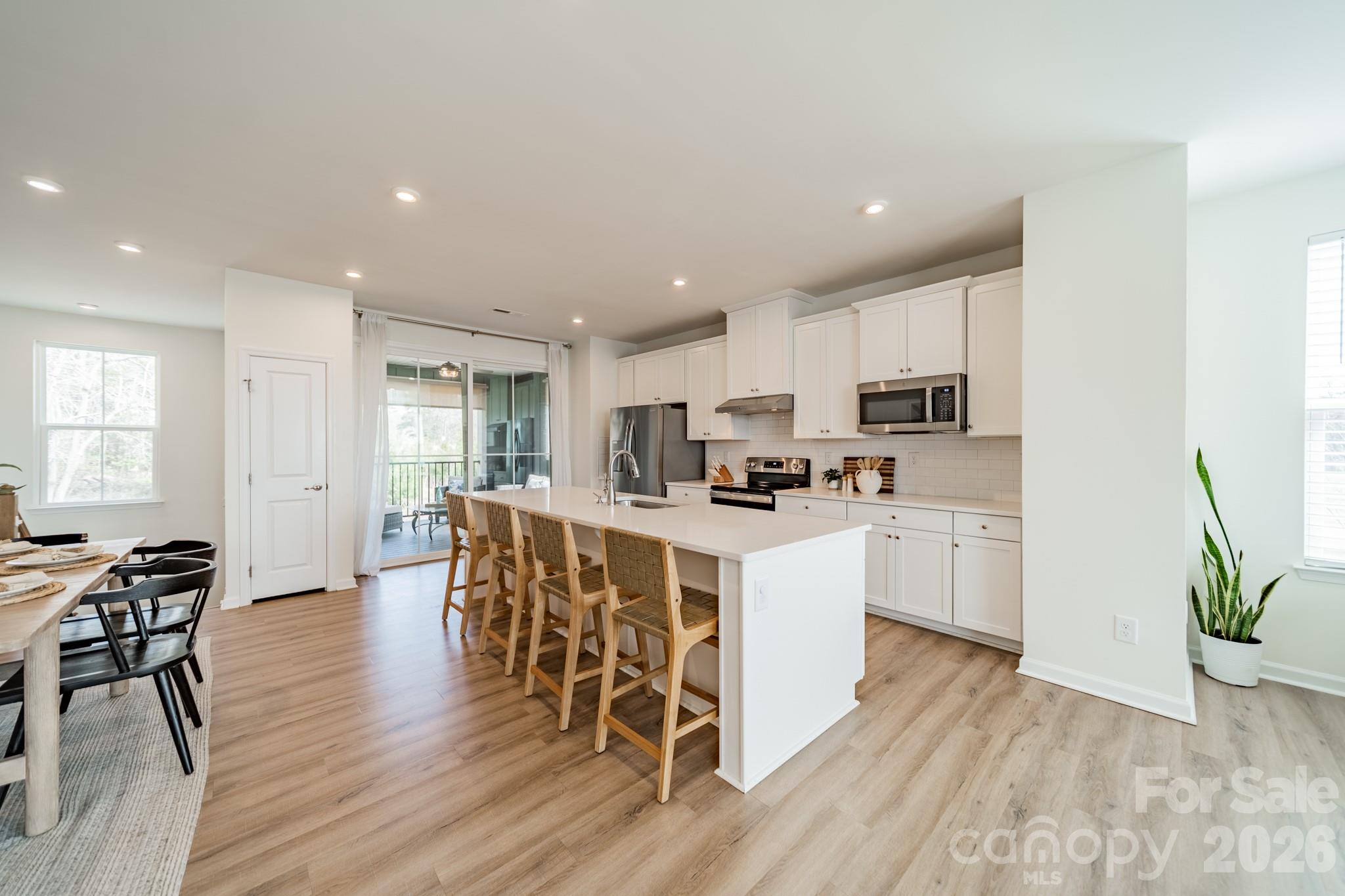 963 Portrush Lane Tega Cay, SC 29708 - Photo 10 of 46