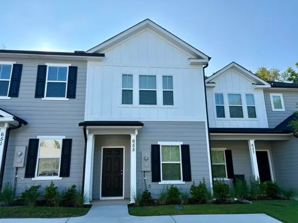 $1,625 | 655 Caroline Court, North Augusta, SC 29841