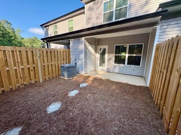 $1,625 | 655 Caroline Court, North Augusta, SC 29841