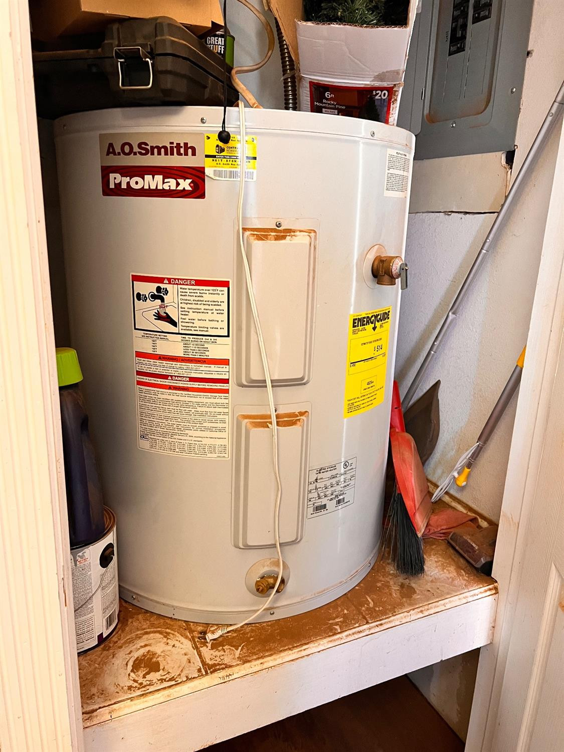 3598 Nightingale Road Ropesville, TX 79358 - Photo 10 of 22 a view of water heater room