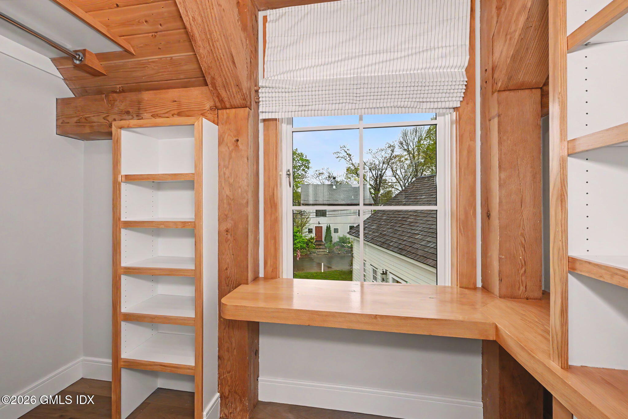 1 Cary Road Riverside, CT 06878 - Photo 15 of 47 14-web-or-mls-1-cary-rd
