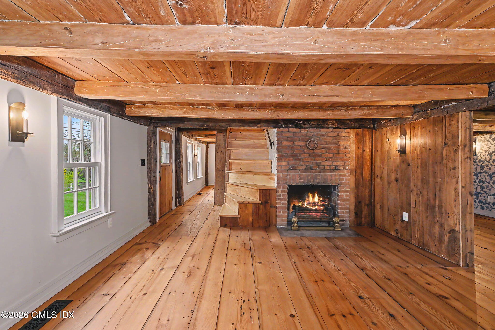 1 Cary Road Riverside, CT 06878 - Photo 26 of 47 24-web-or-mls-1-cary-rd