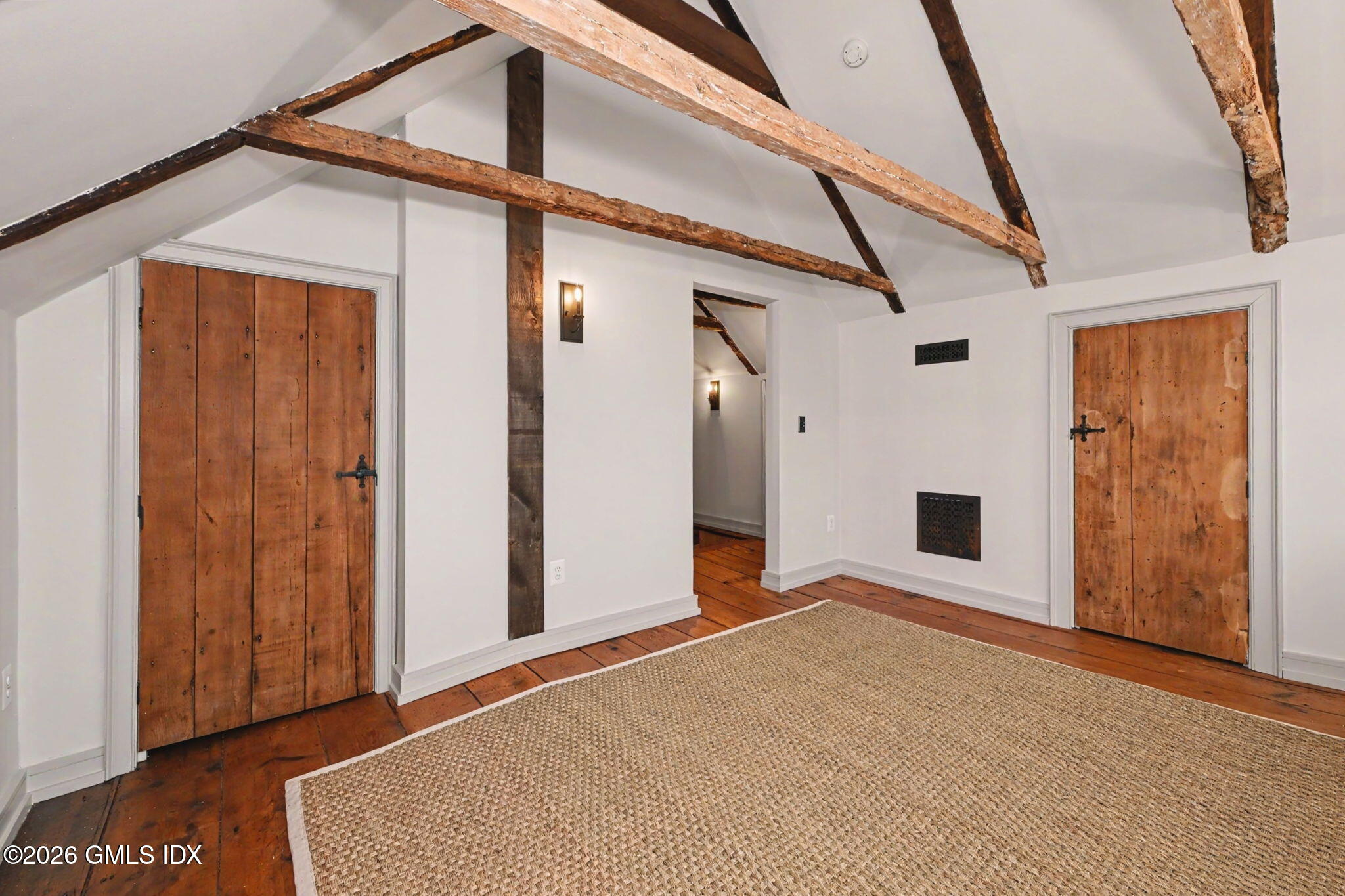 1 Cary Road Riverside, CT 06878 - Photo 34 of 47 33-web-or-mls-1-cary-rd