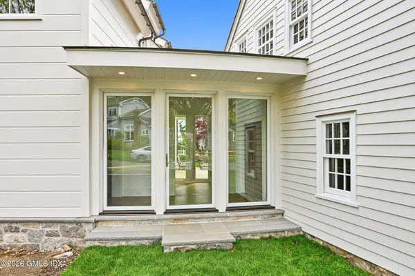 $13,500 | 1 Cary Road, Riverside, CT 06878