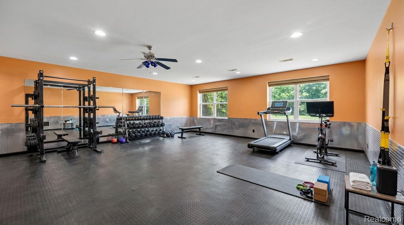 9353 Hill Road Swartz Creek, MI 48473 - Photo 82 of 98 Virtually Staged Gym