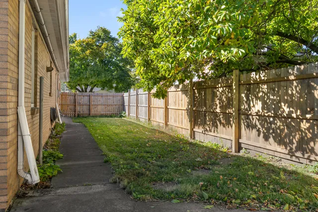 $285,000 | 1207 Colorado Avenue, Joliet, IL 60435