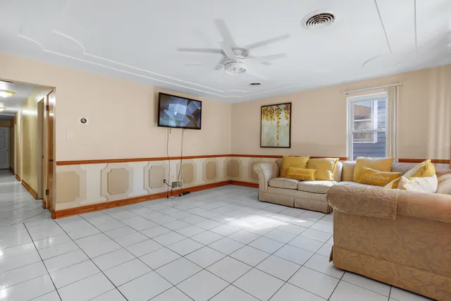 $285,000 | 1207 Colorado Avenue, Joliet, IL 60435