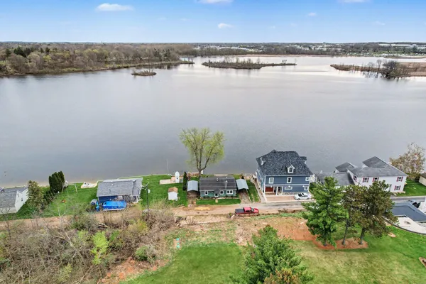 $319,000 | 185 Blue Gill Lane, Coldwater, MI 49036
