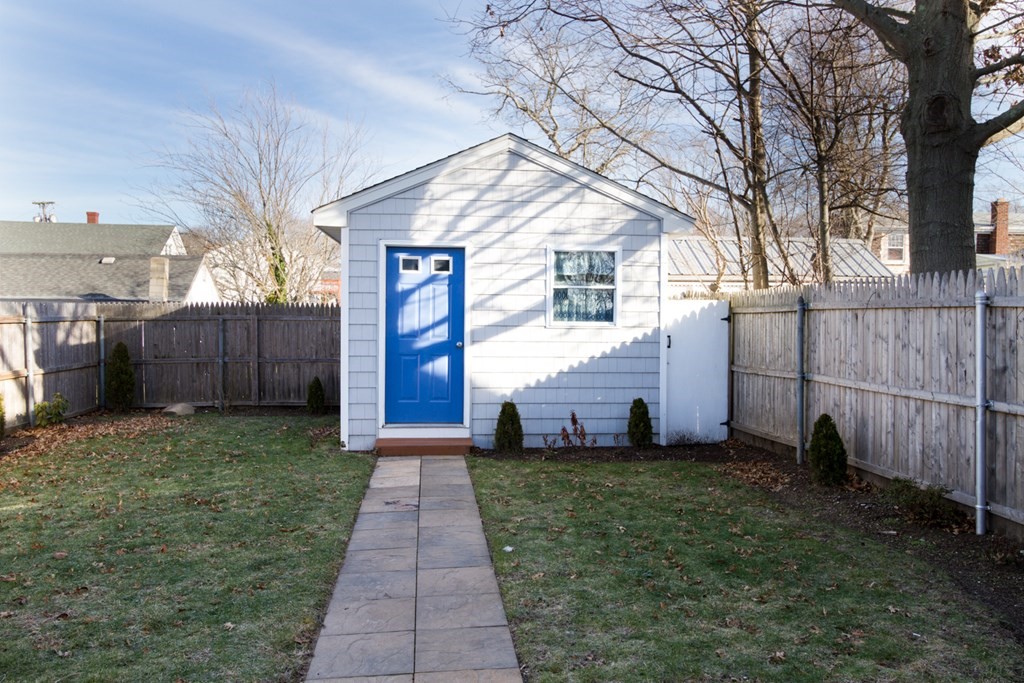 58 Ripley Street Somerset, MA 02725 - Photo 7 of 33 Gallery Image 7