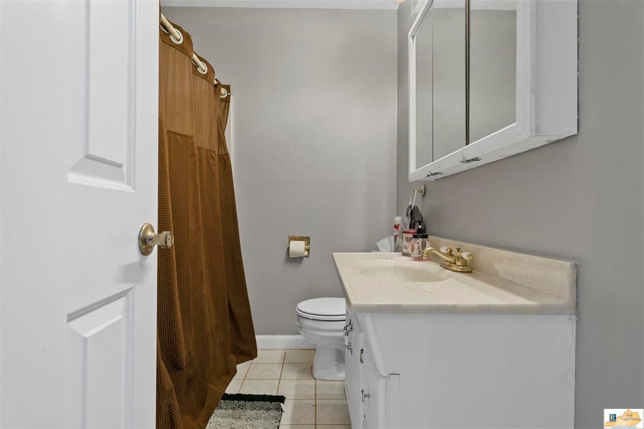 9077 Finney Road Glasgow, KY 42141 - Photo 17 of 36 Gallery Image 17
