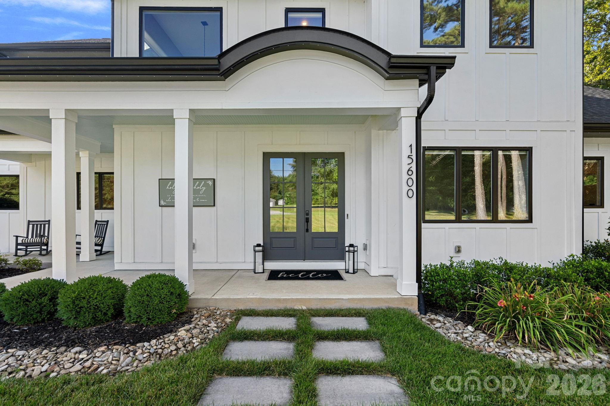 15600 Huntingtowne Village Road Huntersville, NC 28078 - Photo 2 of 48