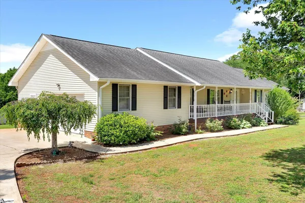 $430,000 | 211 Sam Brown Road, Seneca, SC 29678