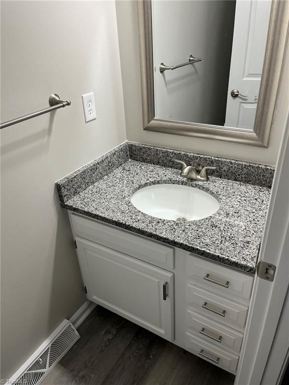201 Jim Barr Road King, NC 27021 - Photo 18 of 33 1/2 bath on main