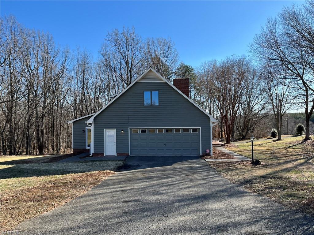 201 Jim Barr Road King, NC 27021 - Photo 2 of 33 2 car garage