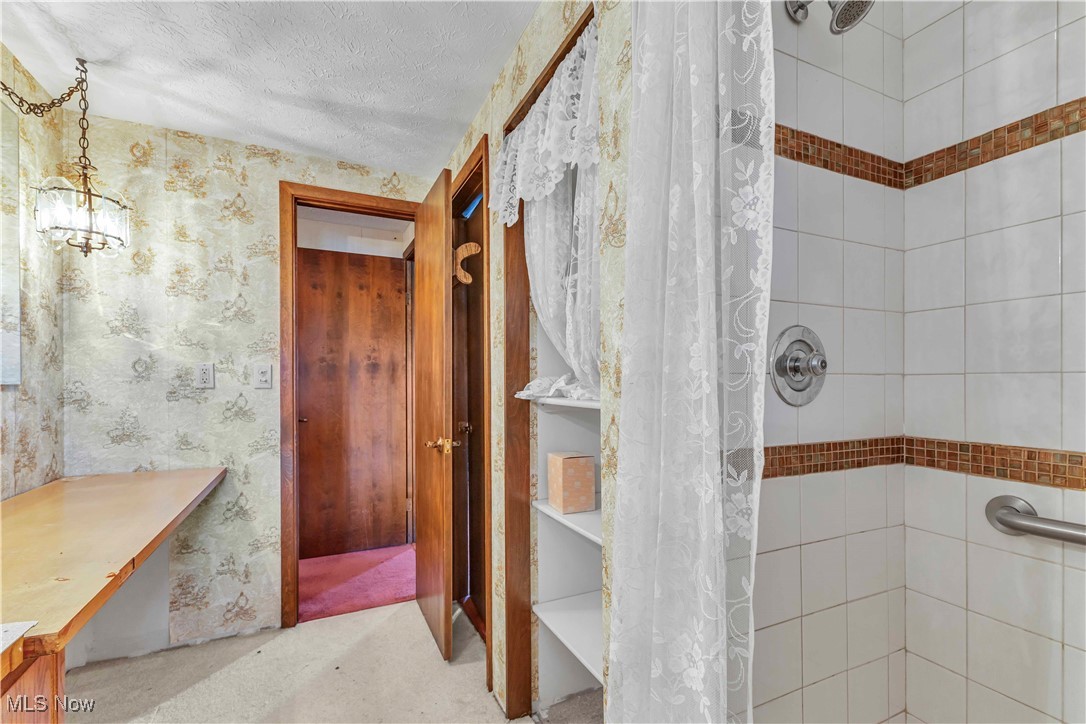 2775 Dentzler Road Parma, OH 44134 - Photo 24 of 43 Gallery Image 24