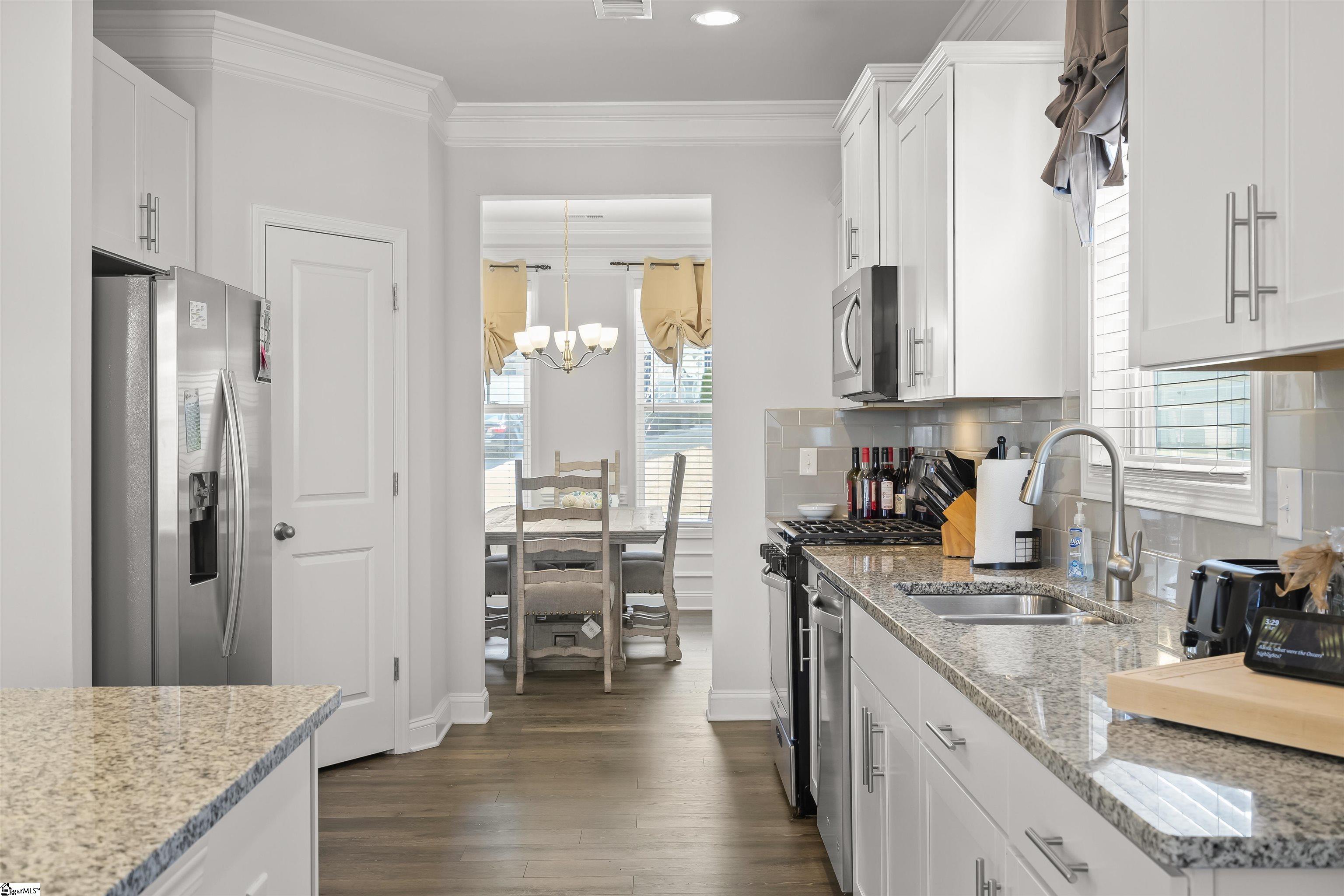 413 Wildflower Road Easley, SC 29642 - Photo 11 of 36