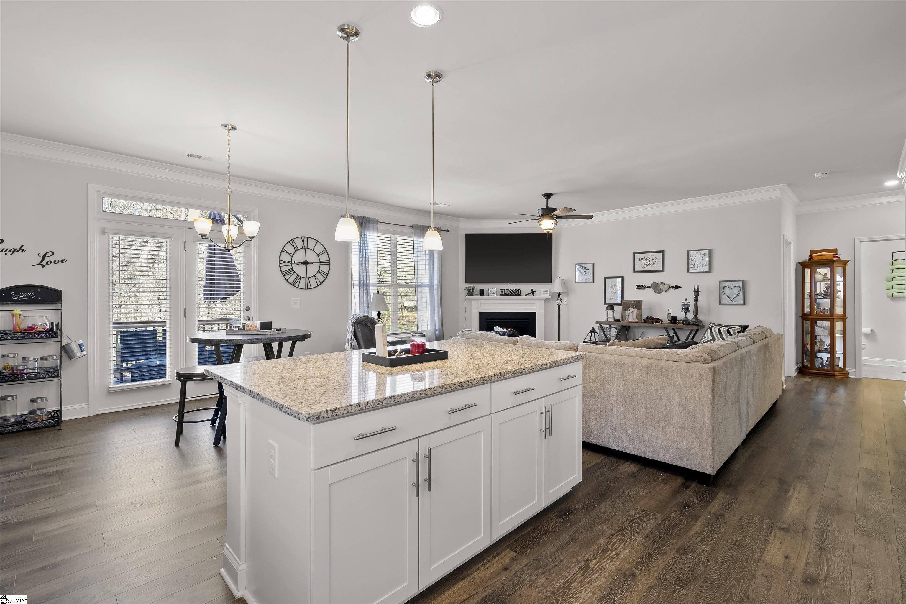 413 Wildflower Road Easley, SC 29642 - Photo 12 of 36