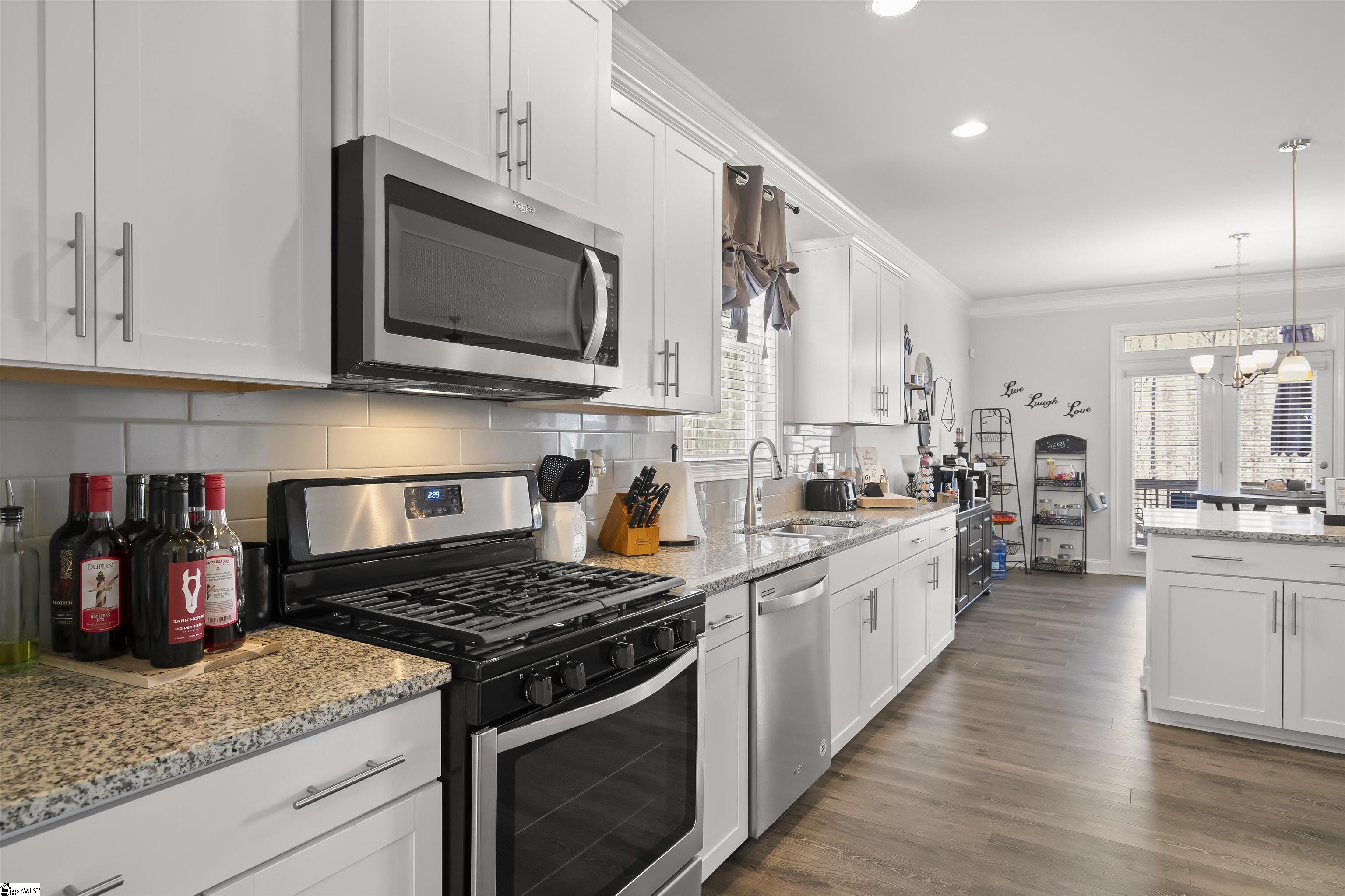 413 Wildflower Road Easley, SC 29642 - Photo 13 of 36