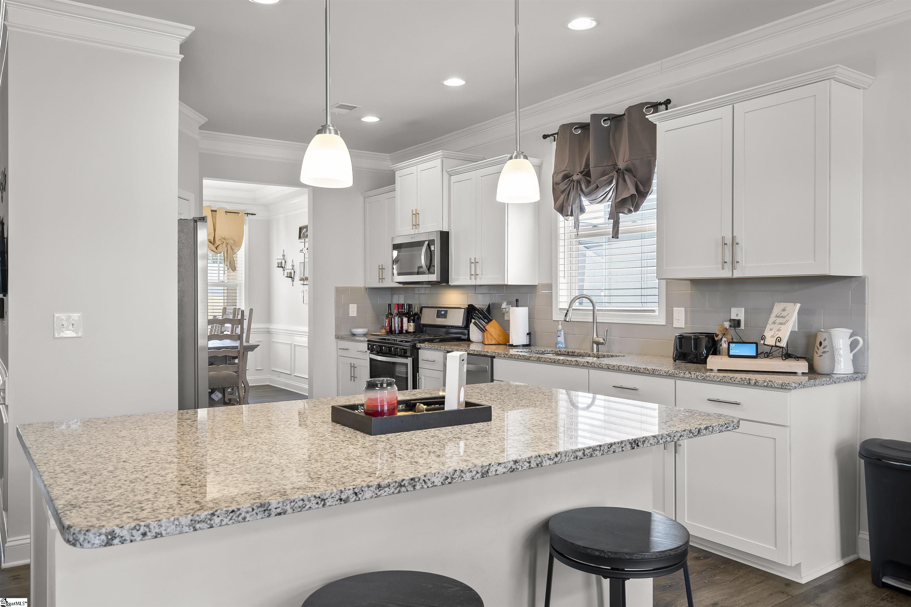 413 Wildflower Road Easley, SC 29642 - Photo 10 of 36
