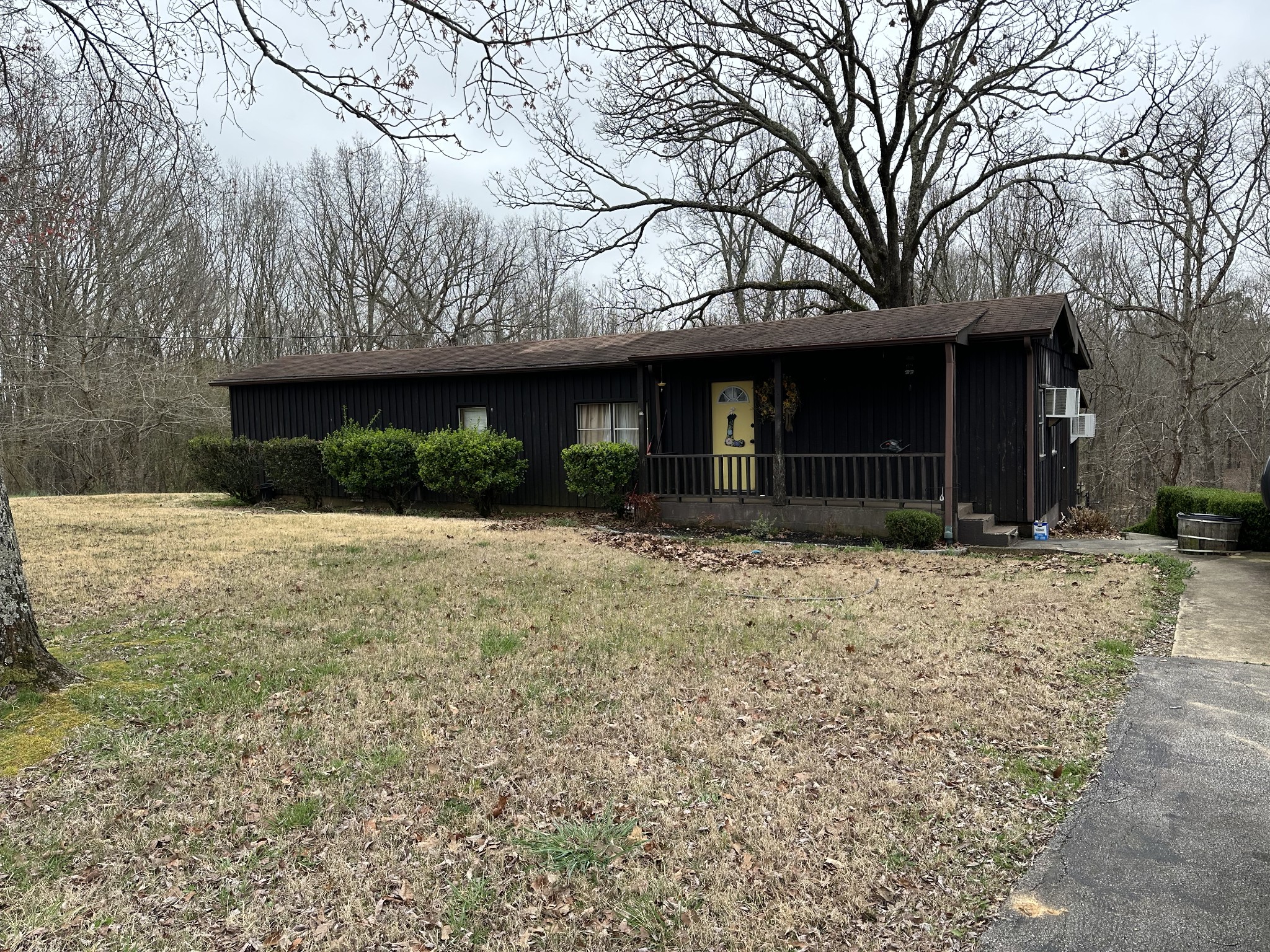 2280 Van Dyke Road Paris, TN 38242 - Photo 1 of 18 Gallery Image 1