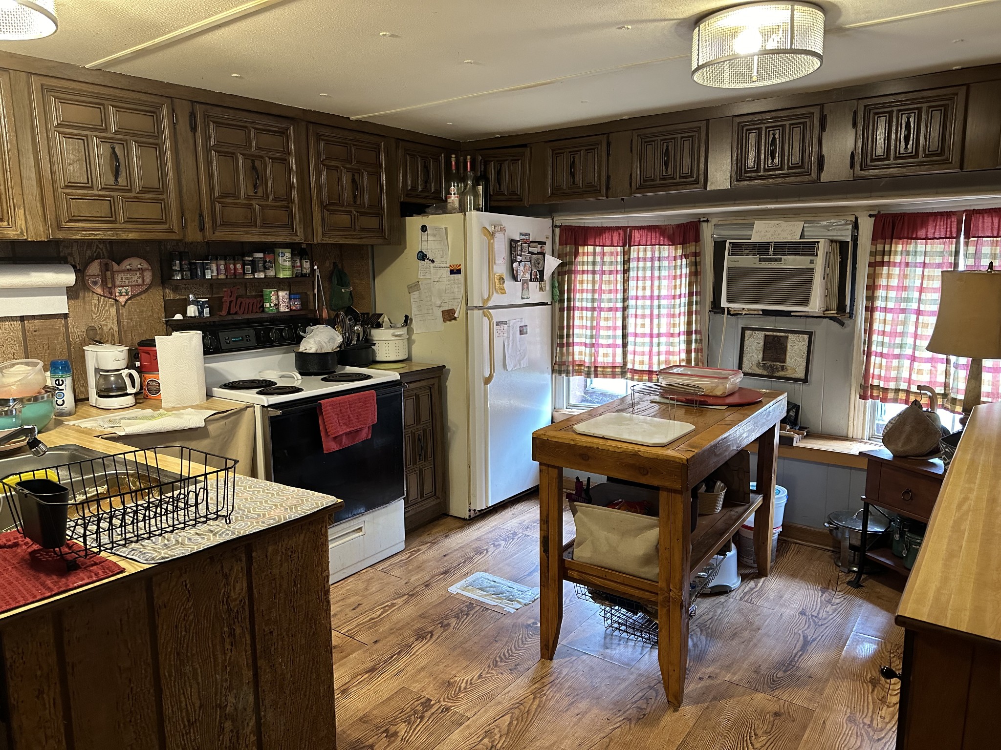 2280 Van Dyke Road Paris, TN 38242 - Photo 14 of 18 Gallery Image 14