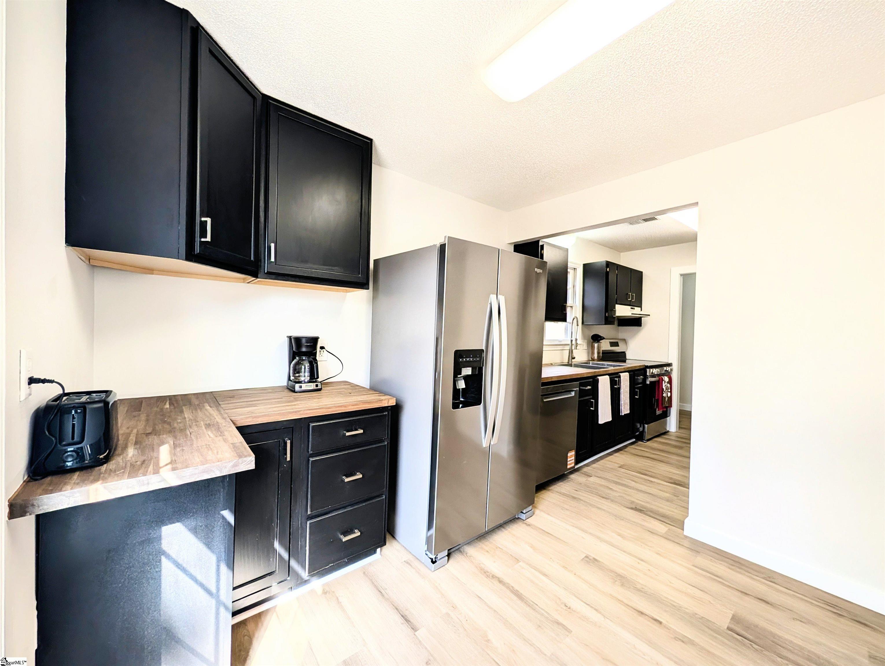 307 Jamestown Road Easley, SC 29640 - Photo 14 of 20