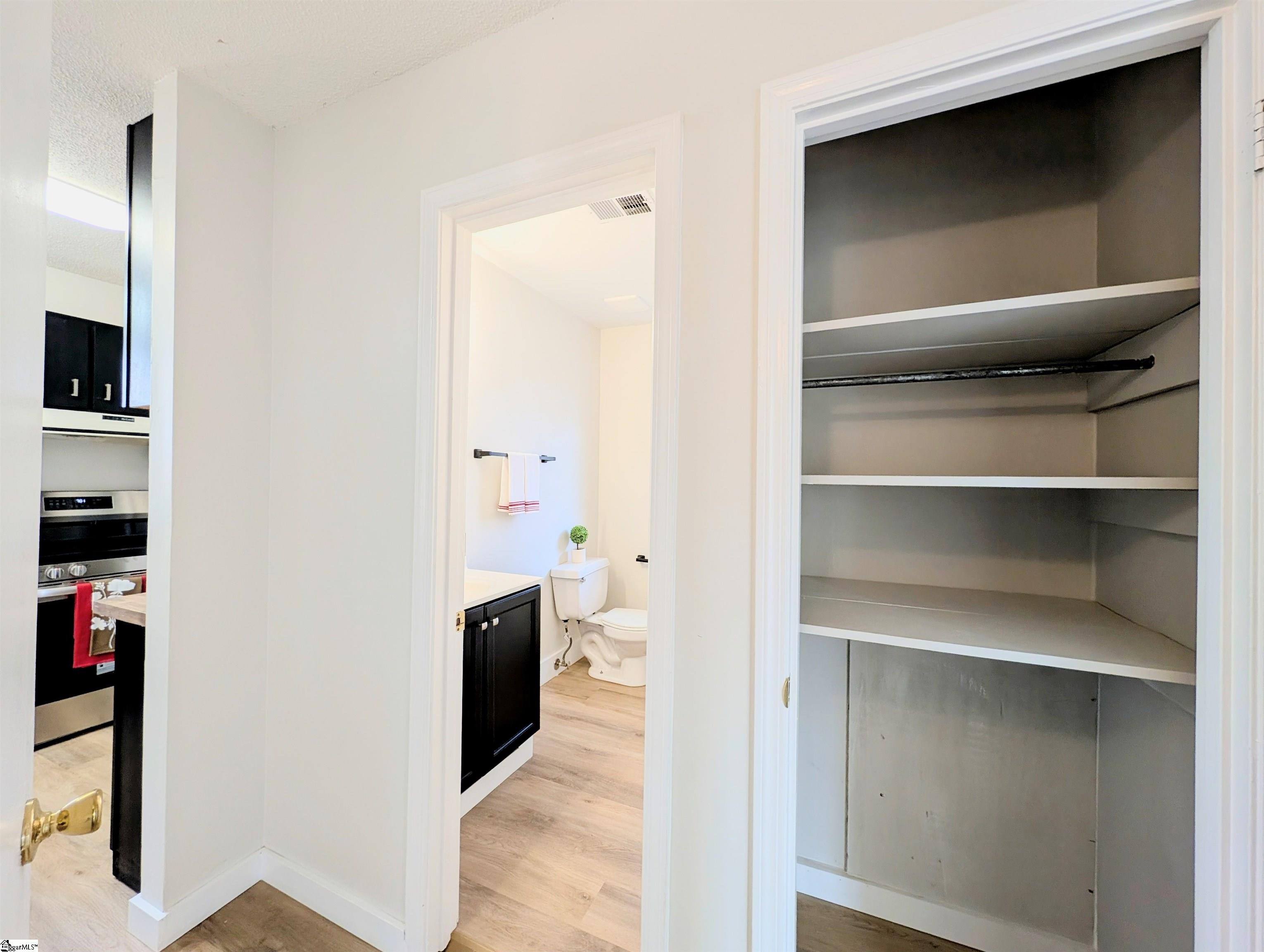 307 Jamestown Road Easley, SC 29640 - Photo 2 of 20