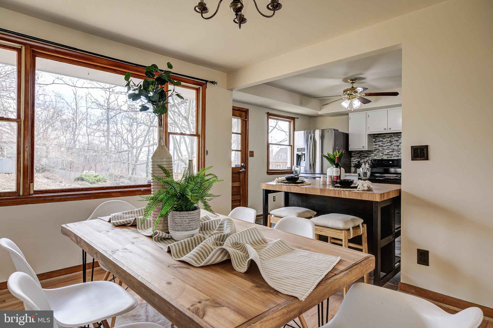 7909 Ridgely Oak Road Baltimore, MD 21234 - Photo 11 of 45